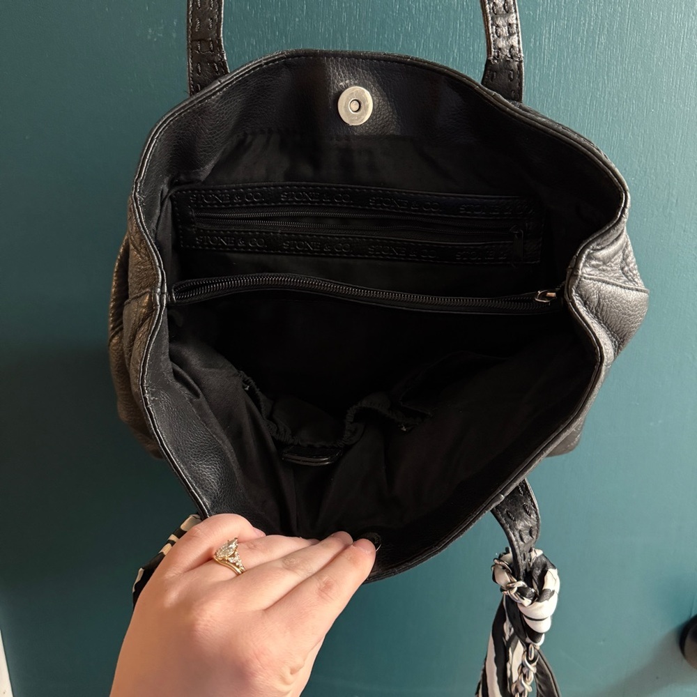 vintage stone & co black leather shoulder bag with zebra scarf - Picture 8 of 10